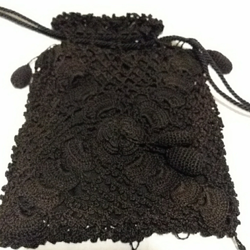 Vintage Hand Made Black Crocheted Bag Wristlet